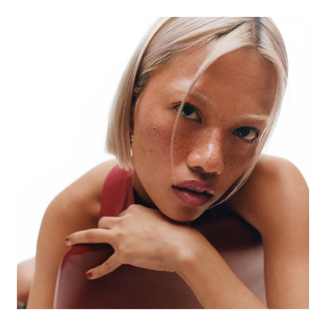 Lapiz labial GLOSSIER Ultralip Mini 3g