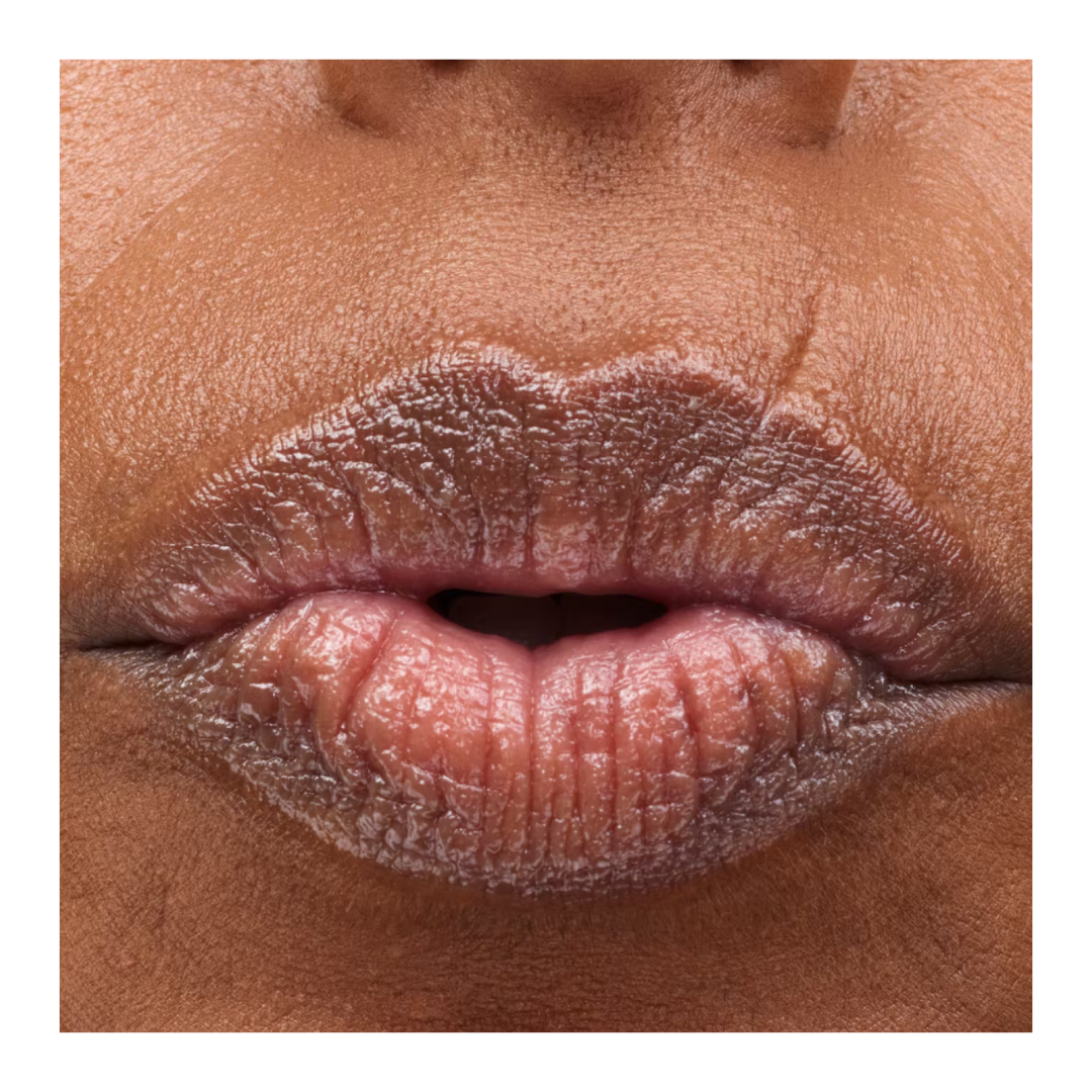 Balsamo para labios GLOSSIER Dotcolm 15ml