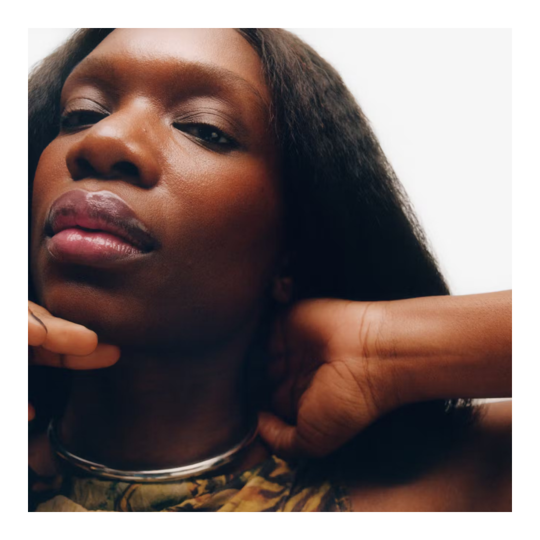 Lapiz labial GLOSSIER Ultralip Mini 3g