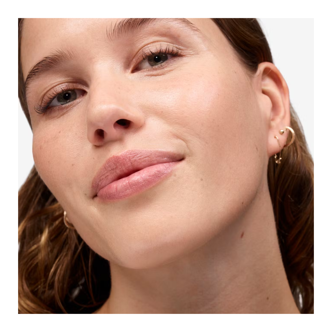 Balsamo para labios GLOSSIER Dotcolm 15ml